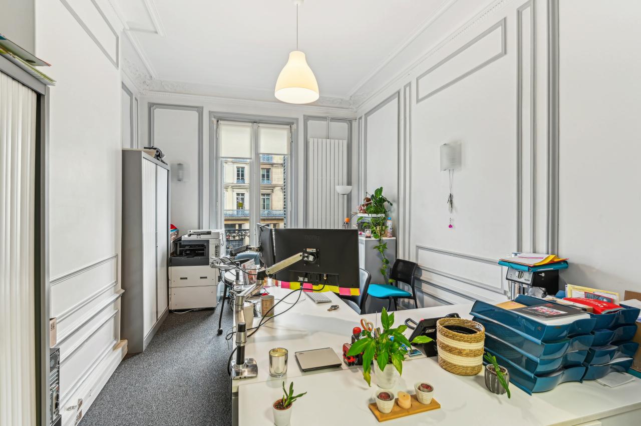 Bureau Paris 212m² Location bureau Paris OLBUR2425574 12